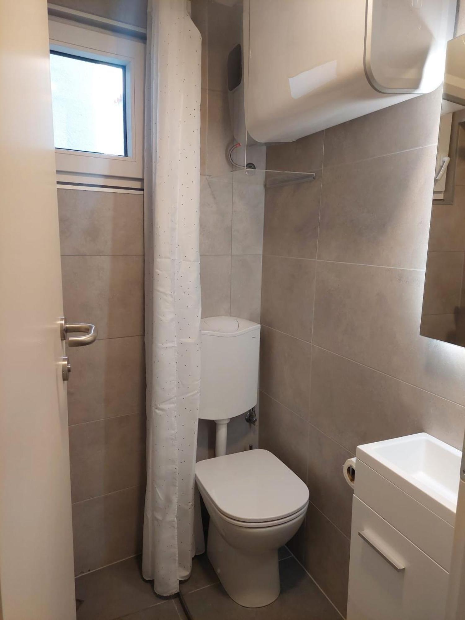 Apartments R&B Baska  Bagian luar foto
