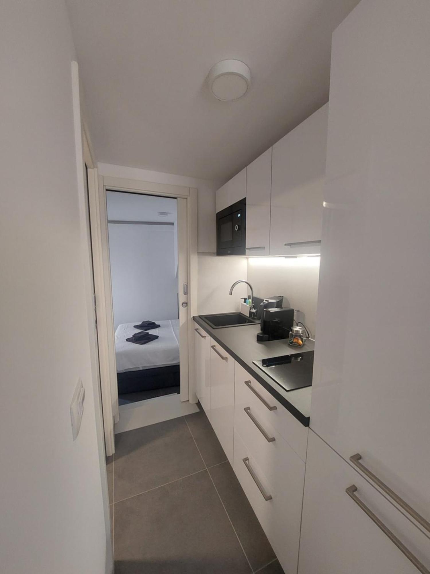 Apartments R&B Baska  Bagian luar foto